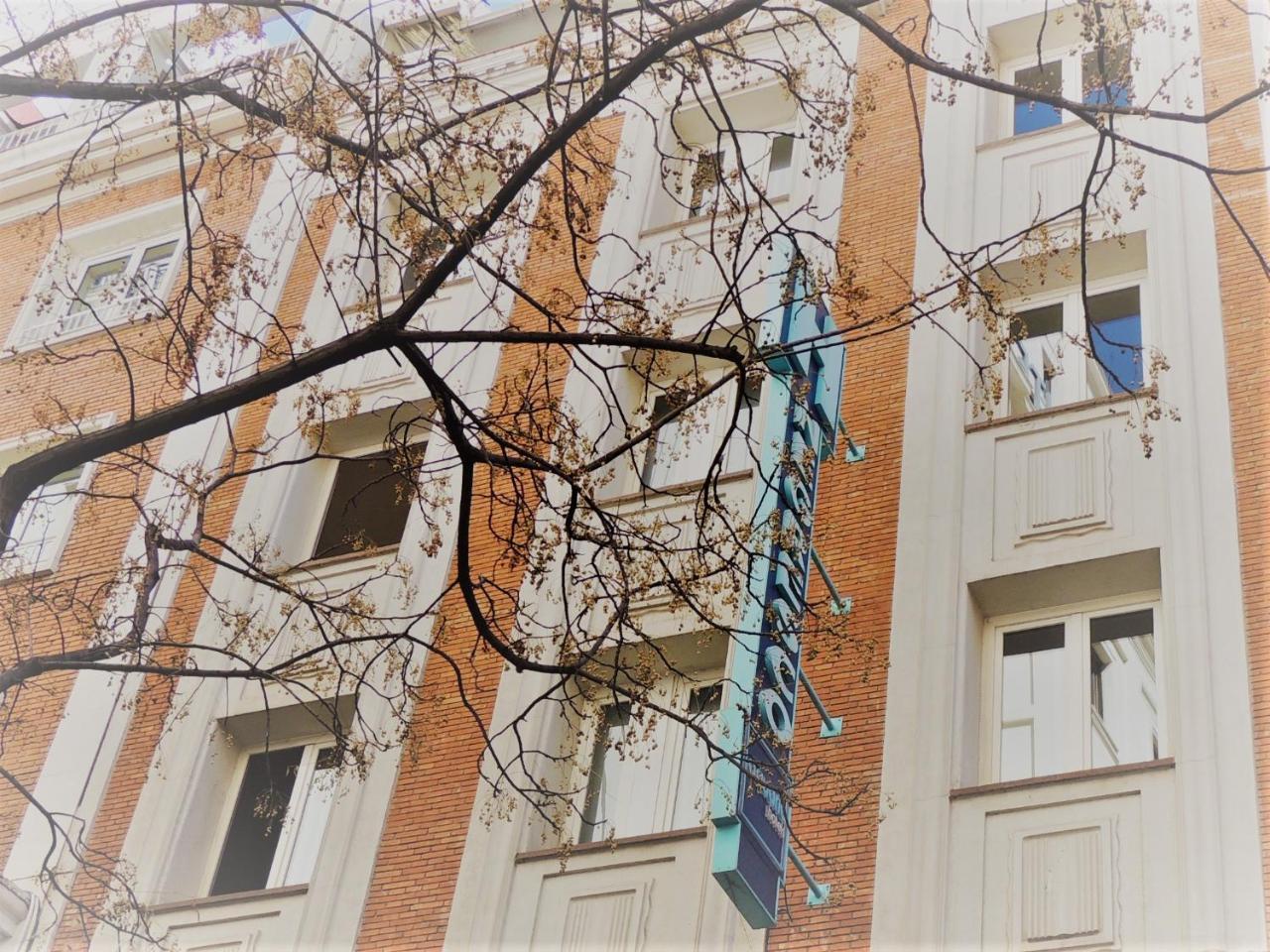 Negresco Gran Via Hotel Madrid Luaran gambar